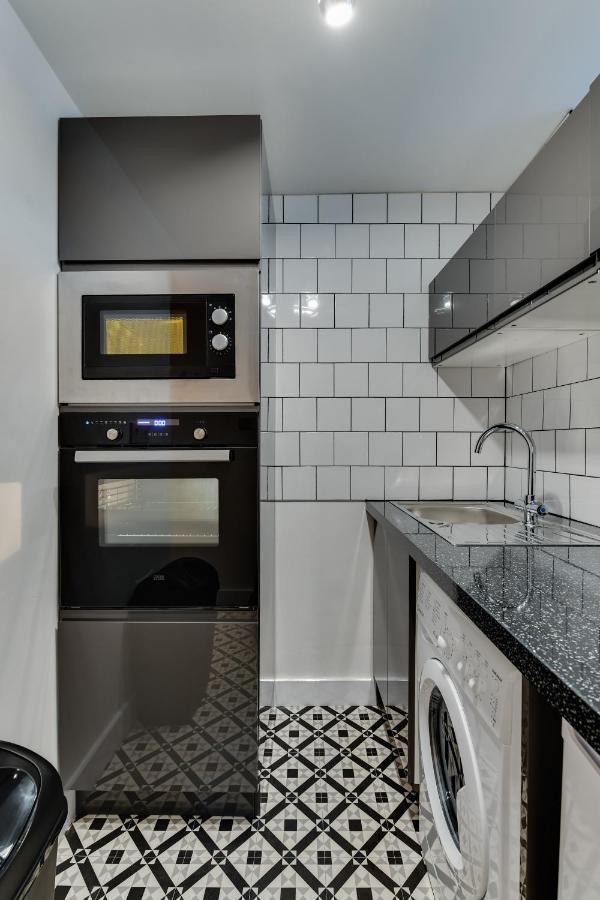 1 Bedroom Swinley Apartment L Free Parking L Wigan Royal Infirmary L Haigh Hall L Central Location Ngoại thất bức ảnh